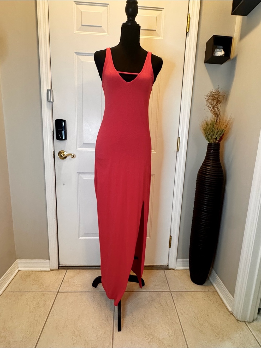 Express Sleeveless Coral-Red Maxi Dress with Front Slit